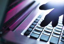I social combattono il terrorismo con un database comune