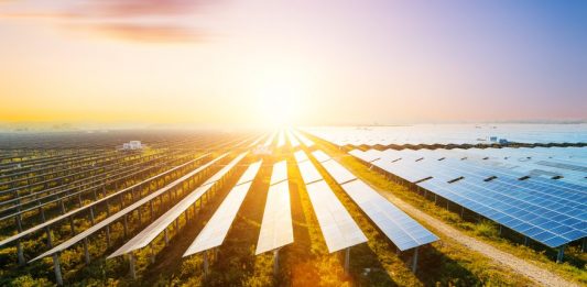 Energia solare, gli scienziati sviluppano un isomero per conservarla in forma liquida energia solare